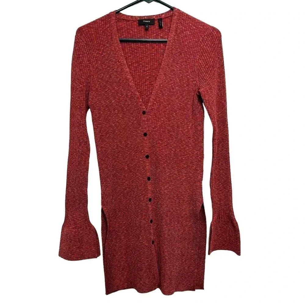 Theory women’s NWOT’s ribbed cardigan in space dyes vicose. Size medium